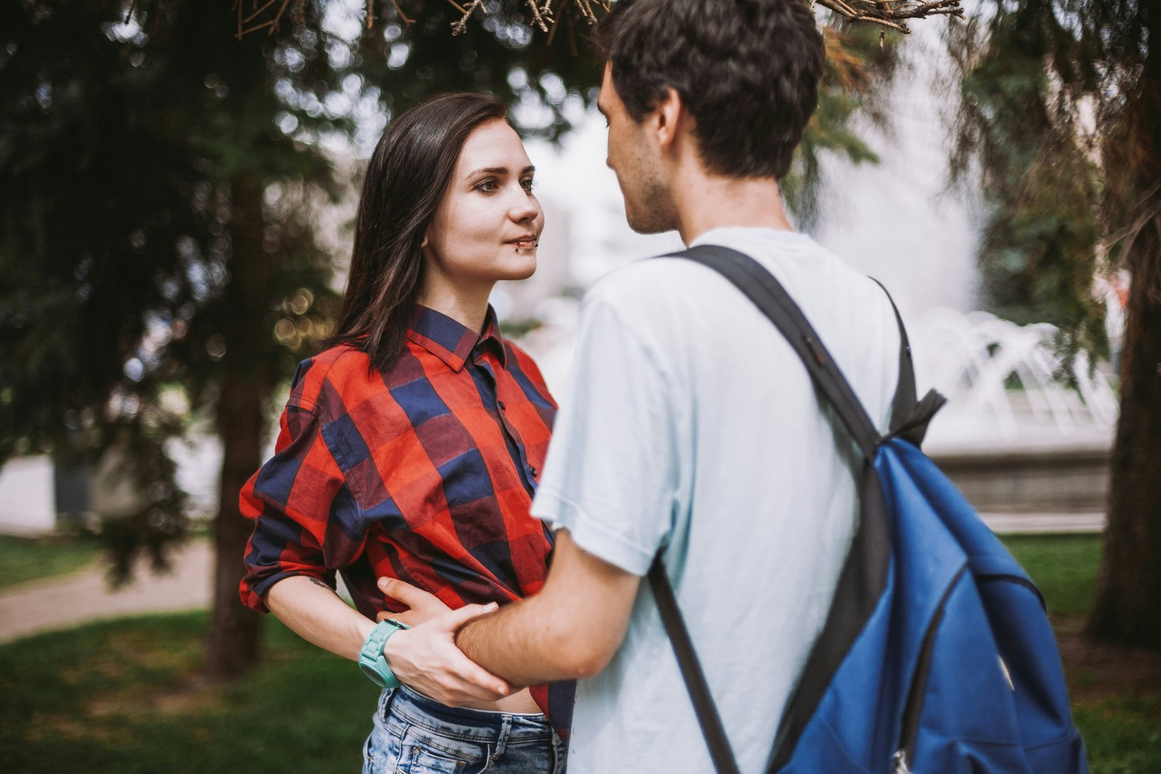 Why I regret starting university in a relationship